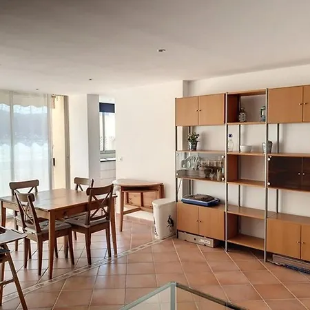 Appartement Spacieux T3 Avec Loggia Et Accès Piscine à Bormes - Fr-1-610-112 *