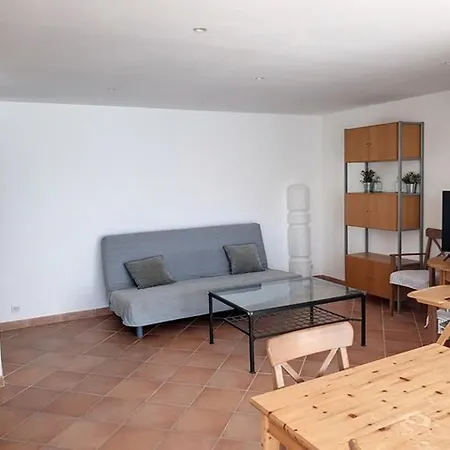 Appartement Spacieux T3 Avec Loggia Et Accès Piscine à Bormes - Fr-1-610-112 *